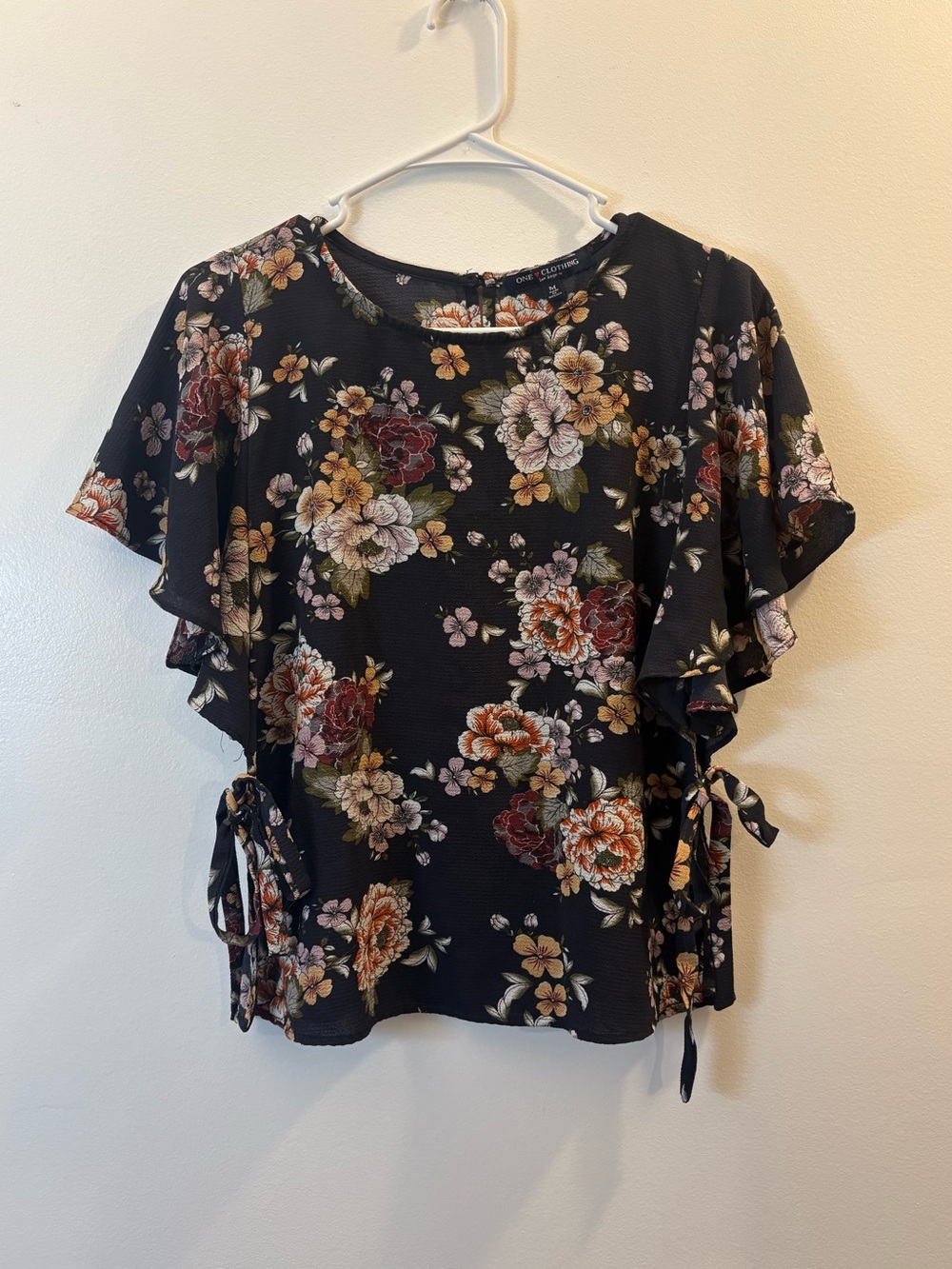 One Clothing floral blouse